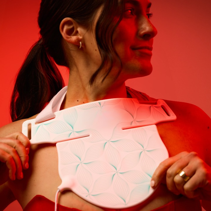 LumiNeck™Contour Neck & Décolleté